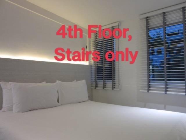 Urban House Hotell Bangkok Eksteriør bilde