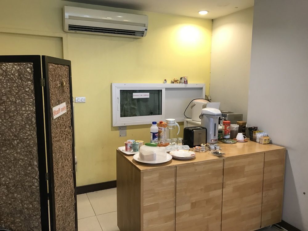 Urban House Hotell Bangkok Eksteriør bilde